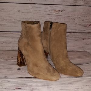 Vince Camuto Brynta 2 Bootie (Size - 6M)